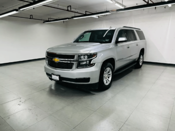 CHEVROLET SUBURBAN AÑO 2020 VERSION LT PRECIO S/. 140,000.00 - Image 3