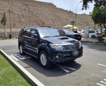 TOYOTA MODELO FORTUNER  4X4 AÑO 2015 PRECIO S/.112,000.00 - Image 4