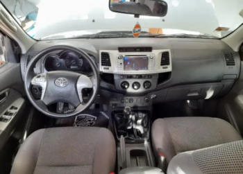 TOYOTA MODELO HILUX SRV AÑO 2015 PRECIO S/.63,000.00 - Image 10