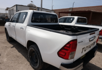 TOYOTA MODELO HILUX SR AÑO 2016 PRECIO S/.64,000.00 - Image 4