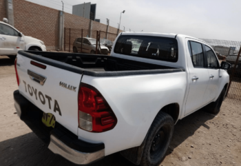 TOYOTA MODELO HILUX SR AÑO 2016 PRECIO S/.64,000.00 - Image 5