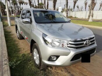 TOYOTA MODELO HILUX SRV AÑO 2017 PRECIO S/.78,000.00