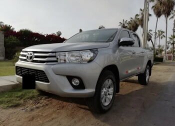 TOYOTA MODELO HILUX SRV AÑO 2017 PRECIO S/.78,000.00 - Image 4